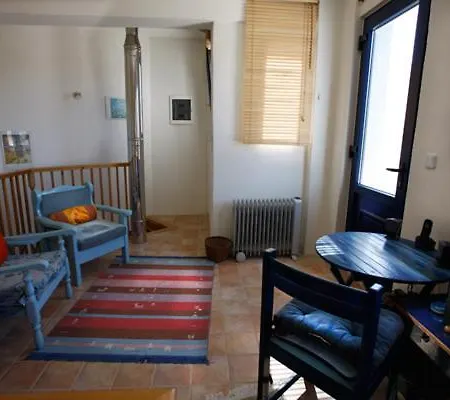 Clive And Bifi's House * Lachania (Rhodes)