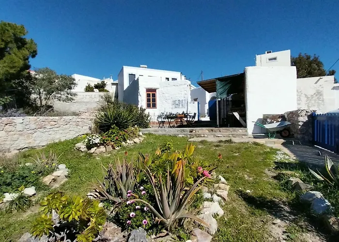 Clive And Bifi's House 라카니아